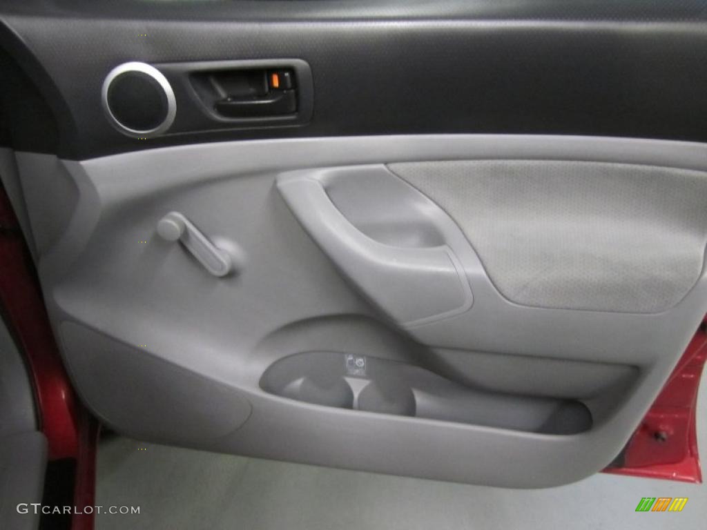 2005 Tacoma V6 Access Cab 4x4 - Impulse Red Pearl / Graphite Gray photo #17