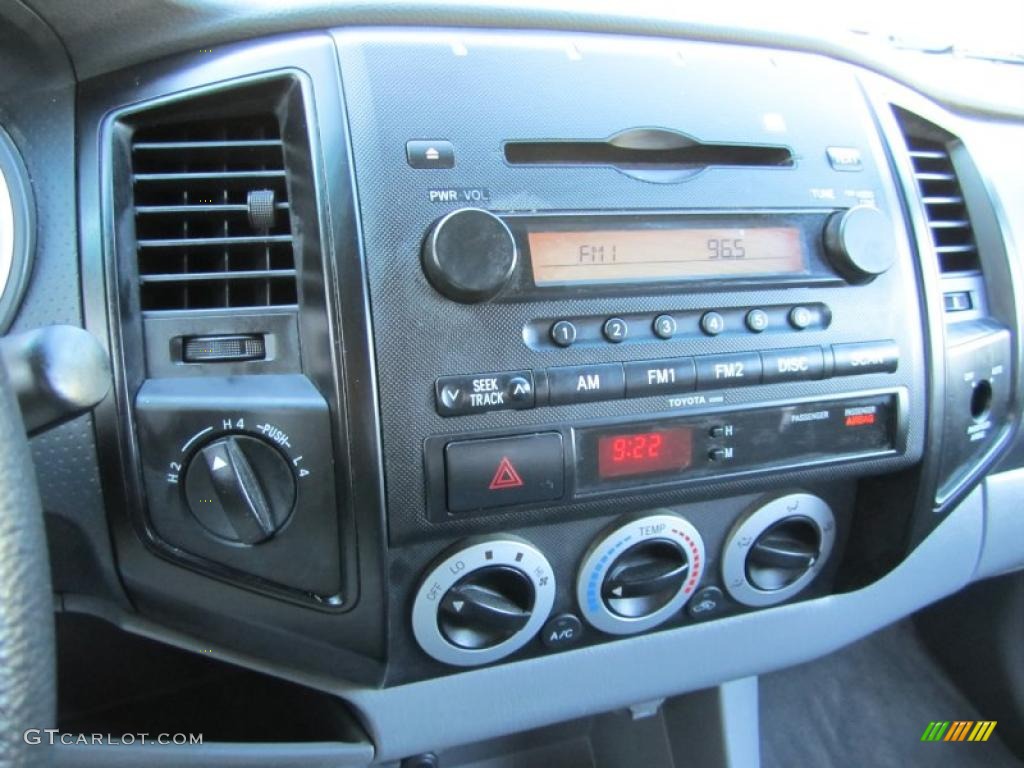 2005 Tacoma V6 Access Cab 4x4 - Impulse Red Pearl / Graphite Gray photo #21