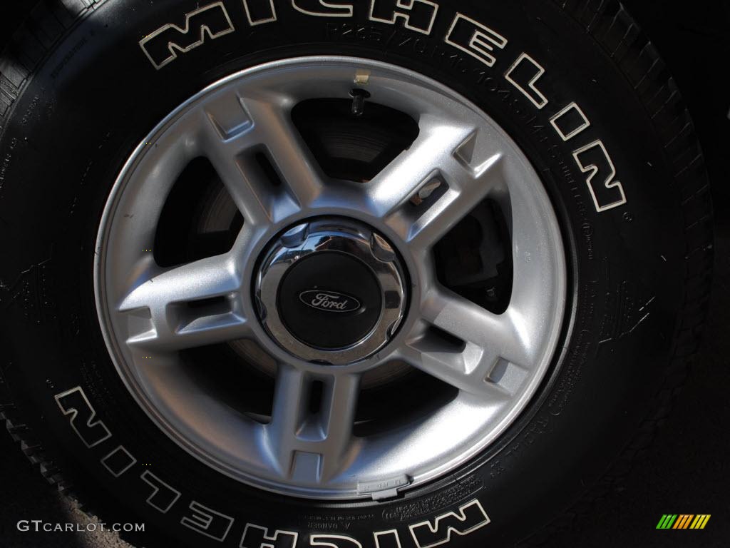 2003 Ford Explorer XLT 4x4 Wheel Photo #38038558