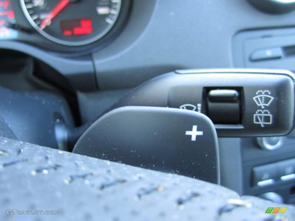 2008 A3 2.0T - Ice Silver Metallic / Black photo #30