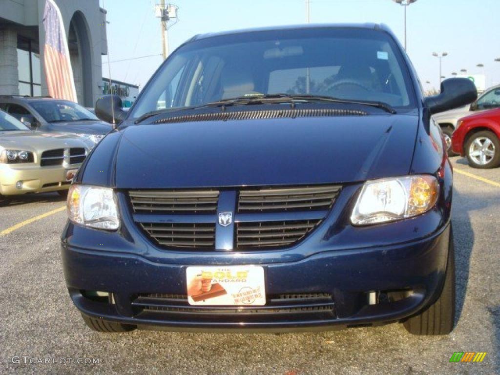 2006 Grand Caravan SE - Midnight Blue Pearl / Medium Slate Gray photo #6