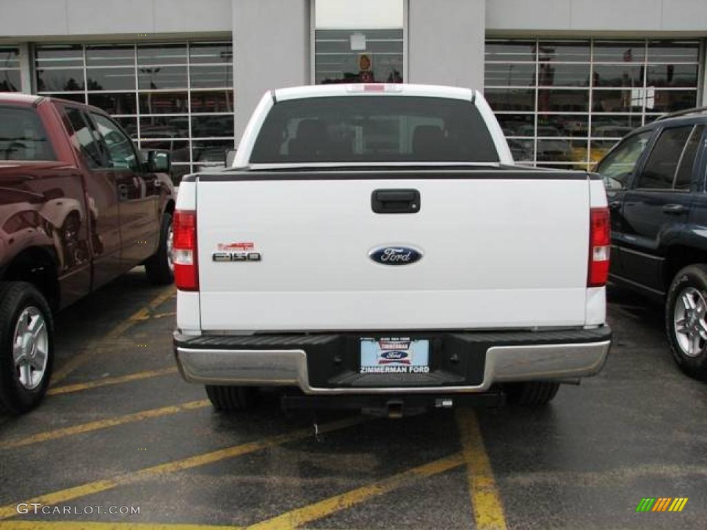 2006 F150 XLT SuperCrew - Oxford White / Medium/Dark Flint photo #4