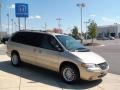 2000 Champagne Pearl Chrysler Town & Country LXi  photo #3