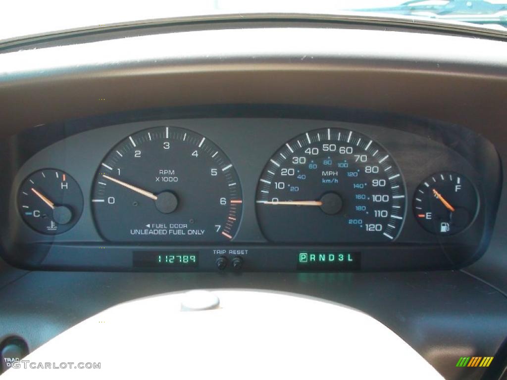 2000 Chrysler Town & Country LXi Gauges Photo #38040638