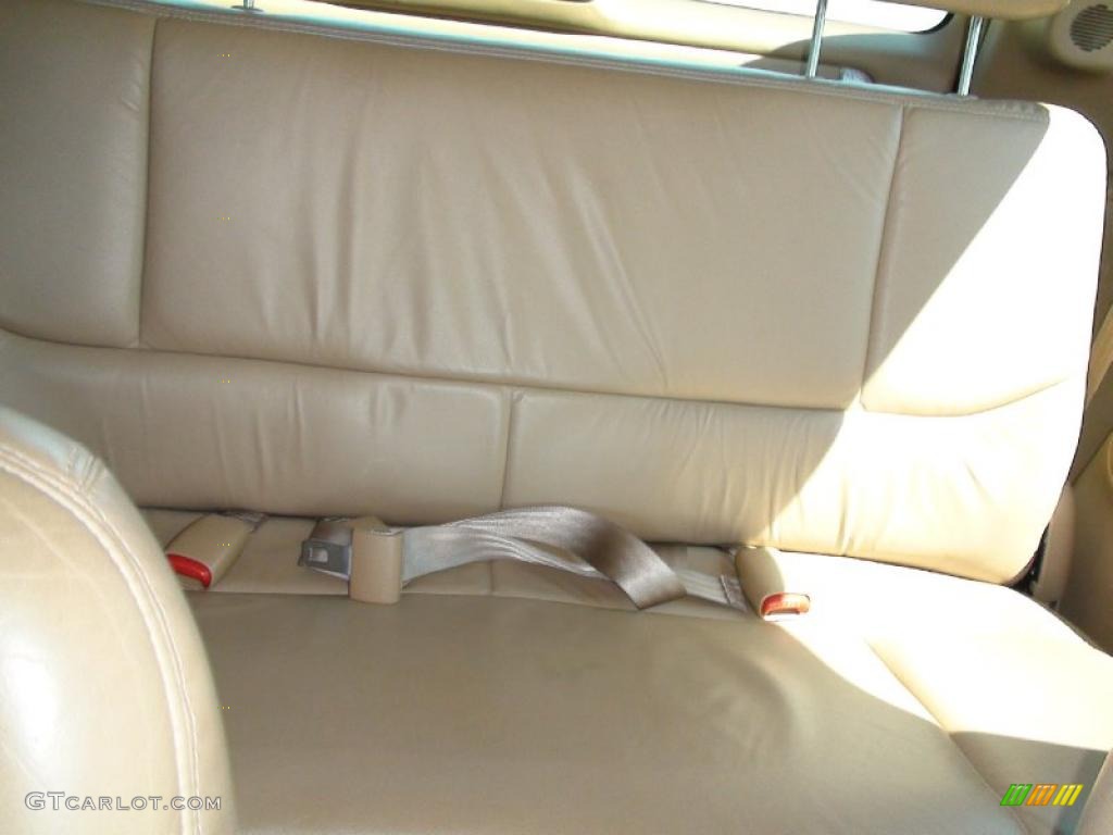 Camel Interior 2000 Chrysler Town & Country LXi Photo #38040846