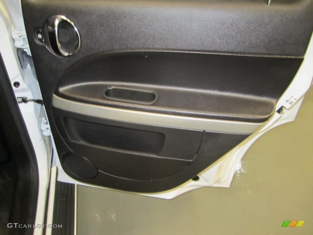 Ebony Black Interior 2008 Chevrolet HHR LT Photo #38040882