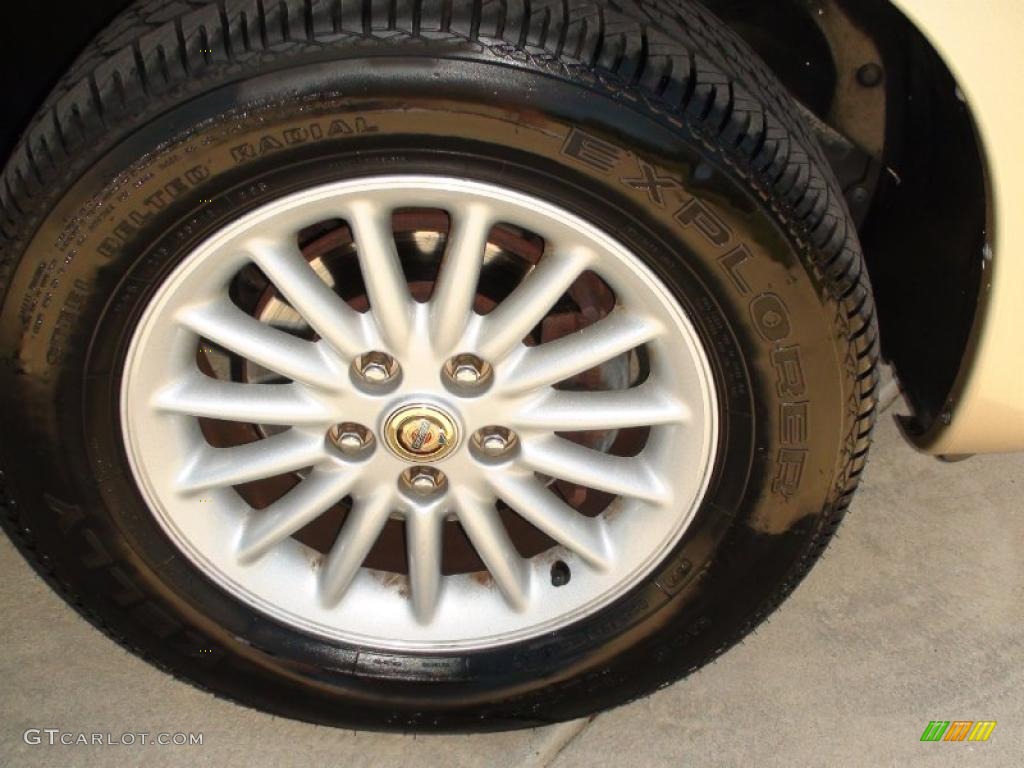 2000 Chrysler Town & Country LXi Wheel Photo #38040926
