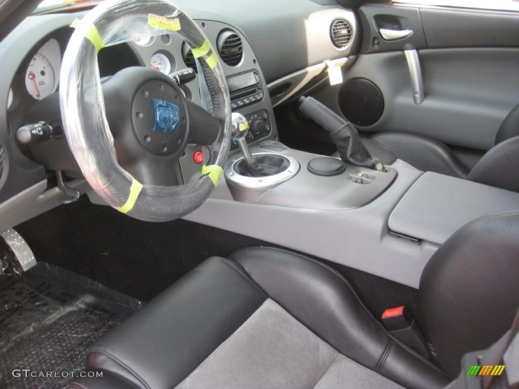 Black/Medium Slate Gray Interior 2008 Dodge Viper SRT-10 Photo #38041178