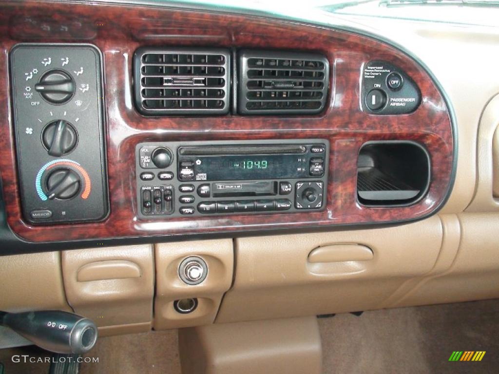 1999 Ram 1500 SLT Extended Cab - Forest Green Pearl / Camel/Tan photo #23