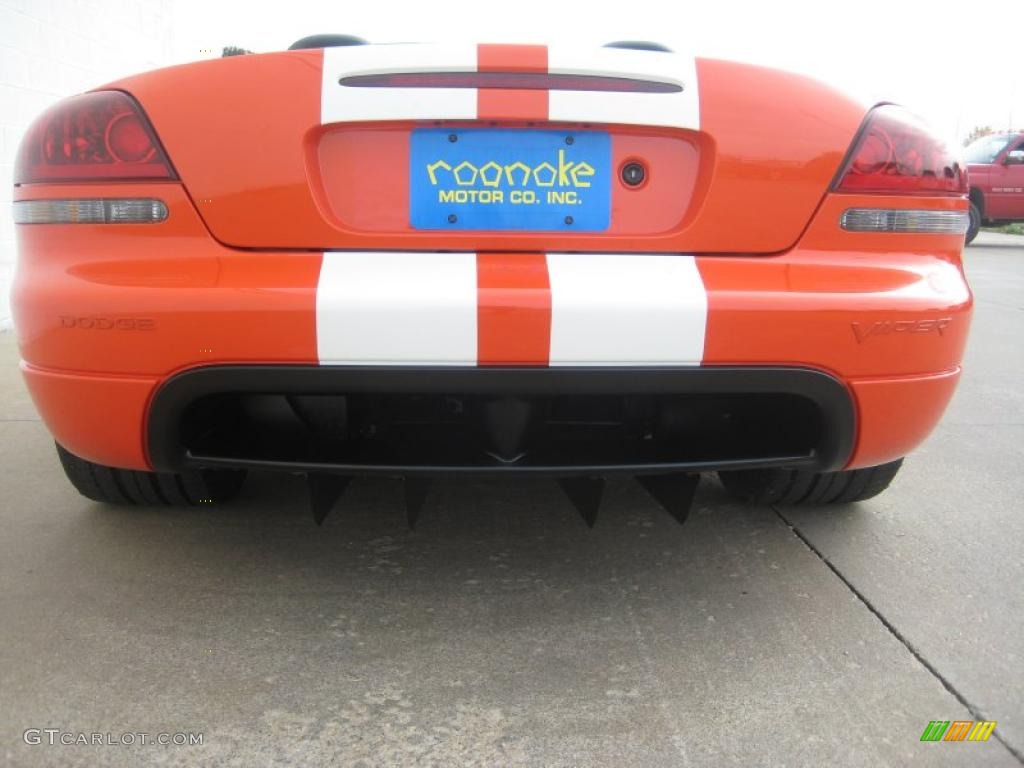 2008 Viper SRT-10 - Viper Very Orange Pearlcoat / Black/Medium Slate Gray photo #31