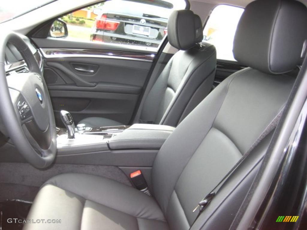Black Interior 2011 BMW 5 Series 528i Sedan Photo #38043927