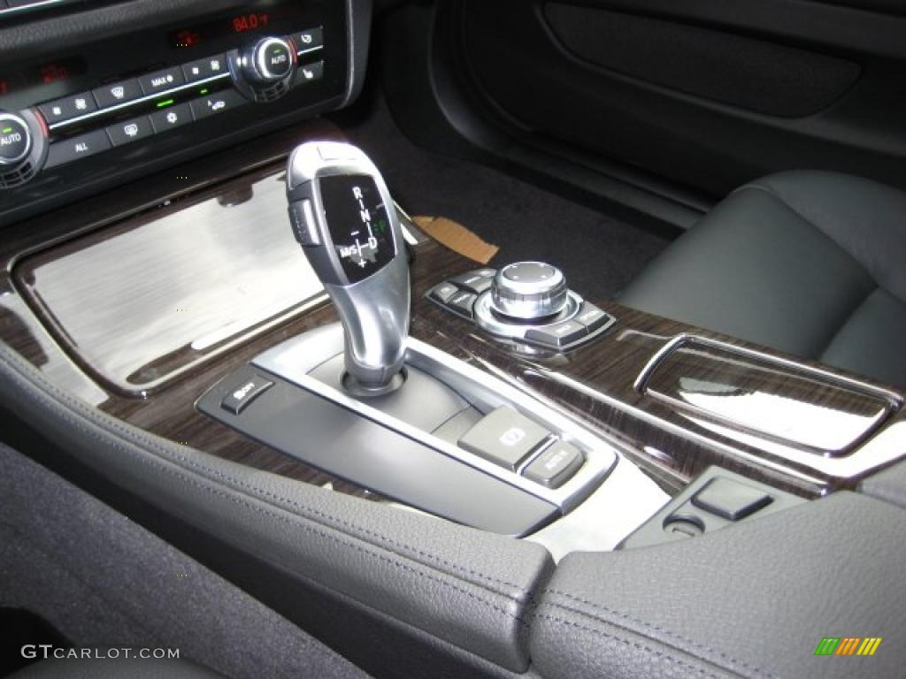 2011 BMW 5 Series 528i Sedan 8 Speed Steptronic Automatic Transmission Photo #38044003