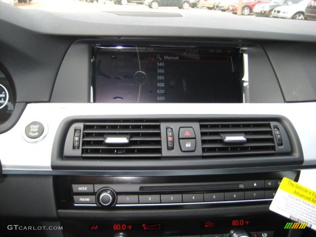 2011 BMW 5 Series 535i Sedan Navigation Photo #38044255