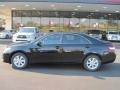 Black - Camry LE Photo No. 2