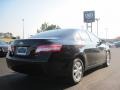Black - Camry LE Photo No. 5