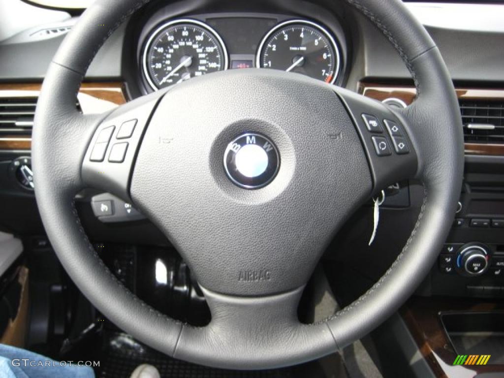 2011 BMW 3 Series 328i xDrive Sedan Oyster/Black Dakota Leather Steering Wheel Photo #38045163