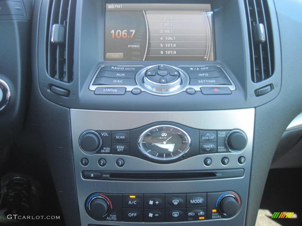 2011 Infiniti G 25 Sedan Controls Photo #38045876