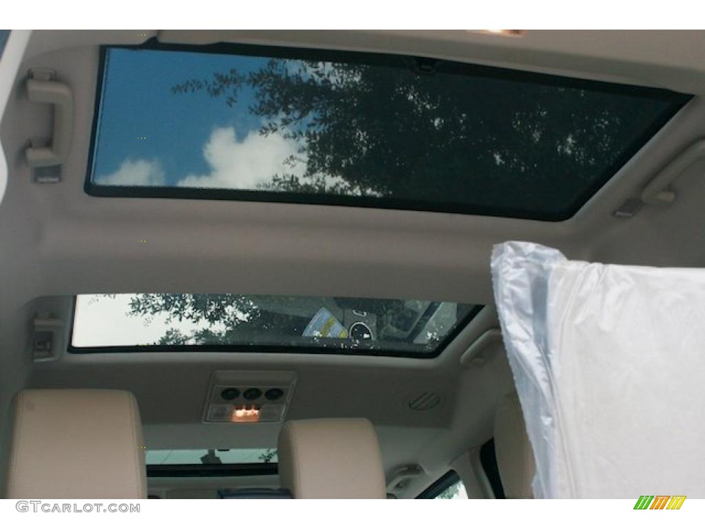 Almond/Nutmeg Interior 2011 Land Rover LR4 HSE LUX Photo #38046648