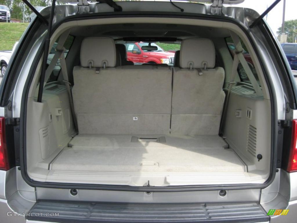 2008 Ford Expedition EL Limited Trunk Photos