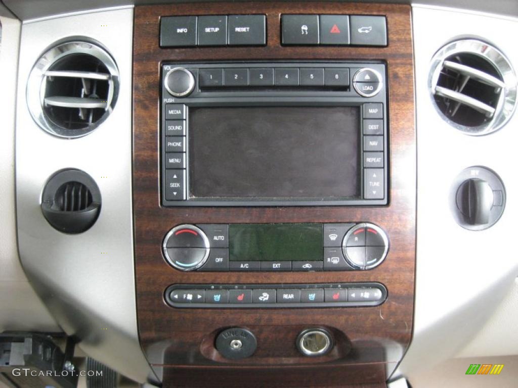 2008 Ford Expedition EL Limited Controls Photo #38047250