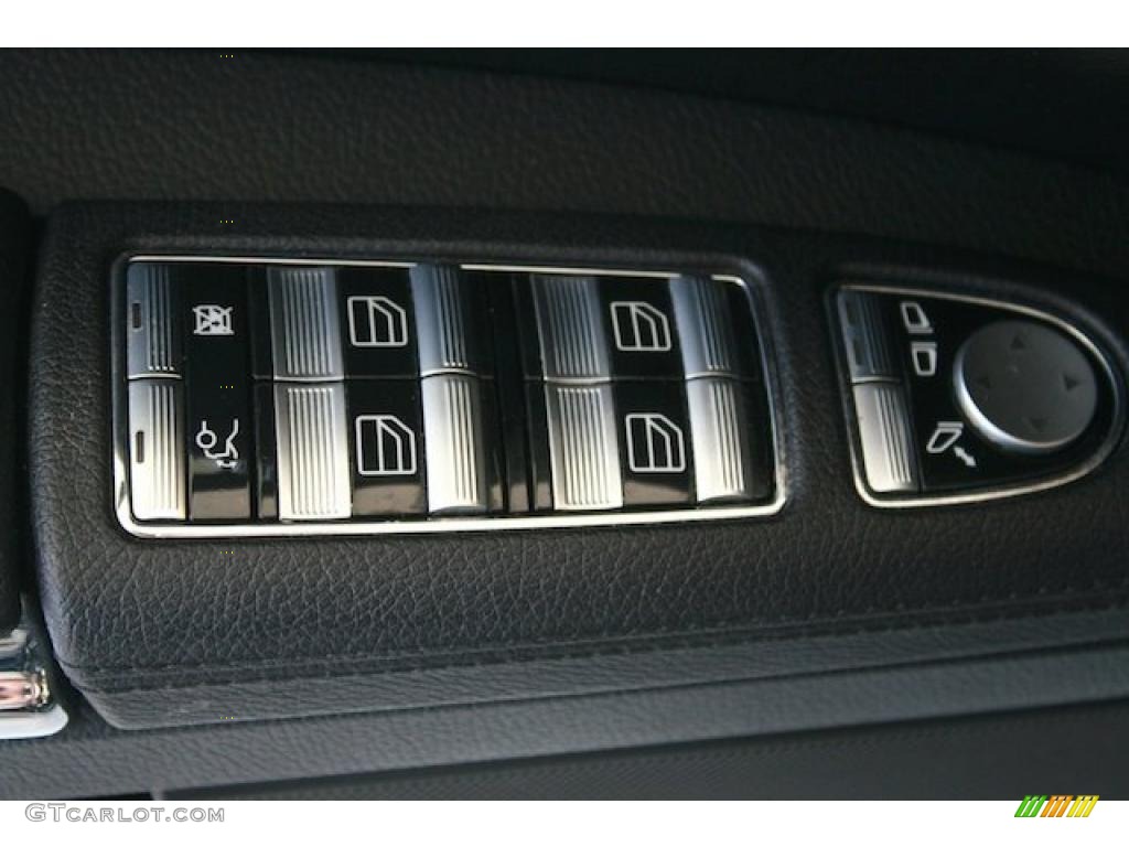 2007 Mercedes-Benz S 550 Sedan Controls Photo #38048456