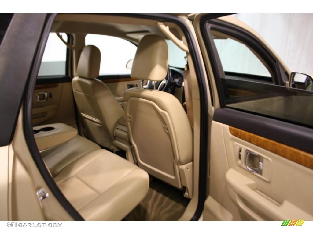 2007 XL7 Luxury AWD - Prairie Gold Metallic / Beige photo #36