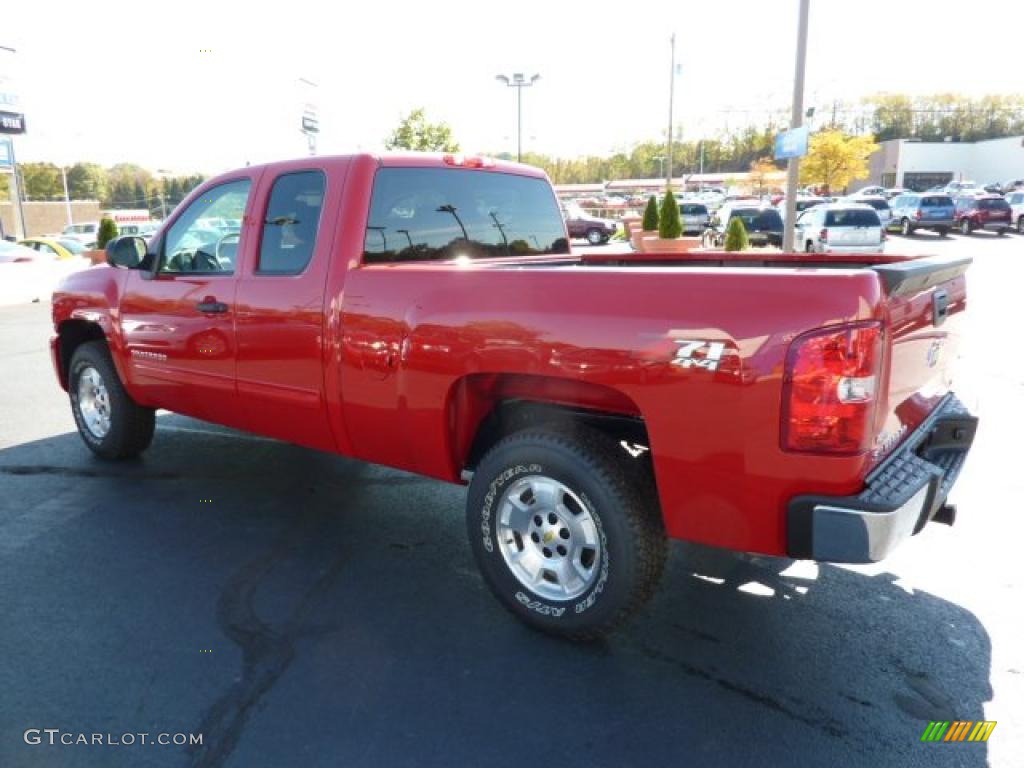 2011 Silverado 1500 LT Extended Cab 4x4 - Victory Red / Ebony photo #5