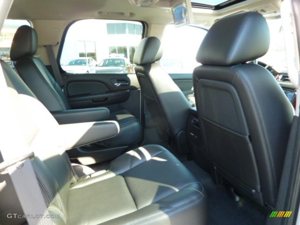 Ebony Interior 2011 Chevrolet Tahoe LTZ 4x4 Photo #38051157