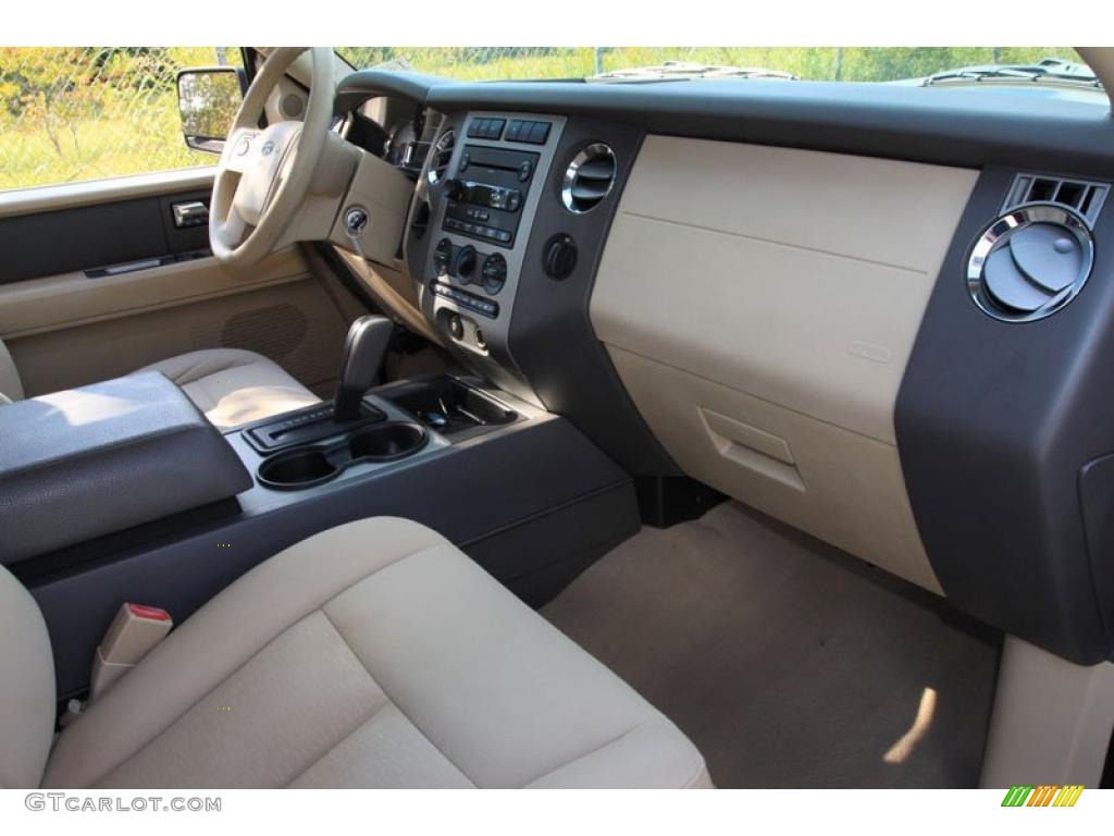 Camel Interior 2007 Ford Expedition XLT Photo #38053415