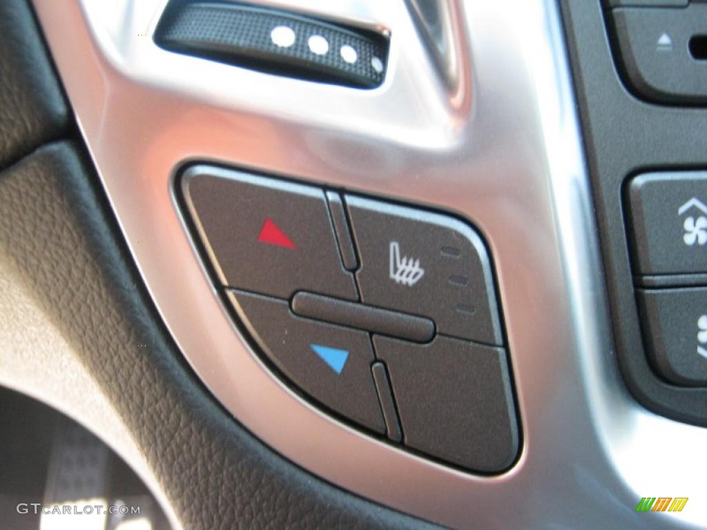 2011 Cadillac SRX FWD Controls Photo #38054042