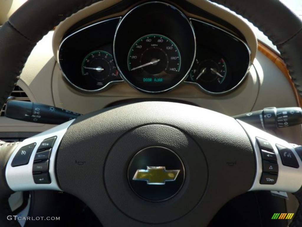 2011 Chevrolet Malibu LT Controls Photo #38055162