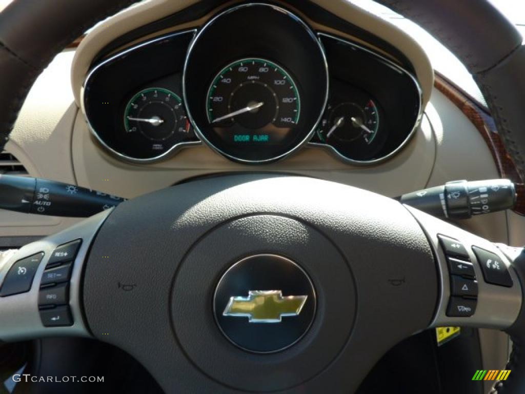 2011 Chevrolet Malibu LTZ Controls Photo #38055750