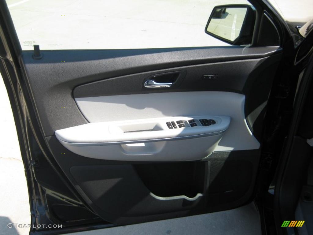 2011 Acadia SLT - Carbon Black Metallic / Light Titanium photo #20