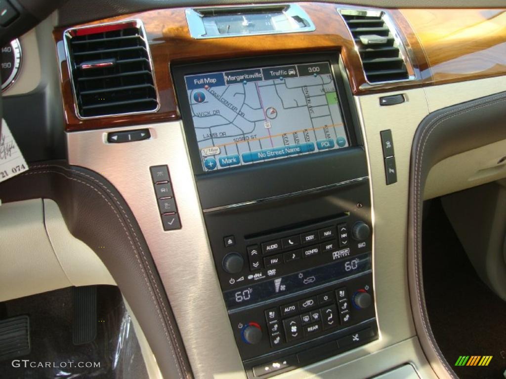 2011 Cadillac Escalade Platinum AWD Navigation Photo #38058933