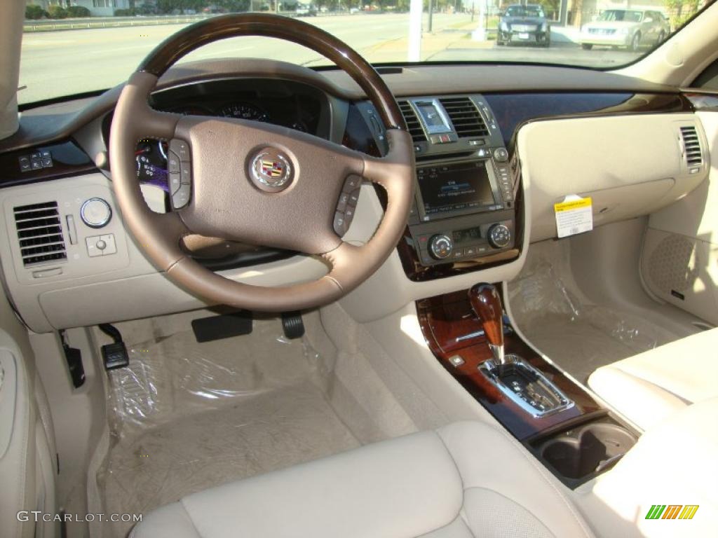 2011 Cadillac DTS Luxury Shale/Cocoa Accents Dashboard Photo #38059634