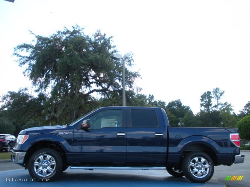 2010 F150 XLT SuperCrew - Dark Blue Pearl Metallic / Medium Stone photo #2