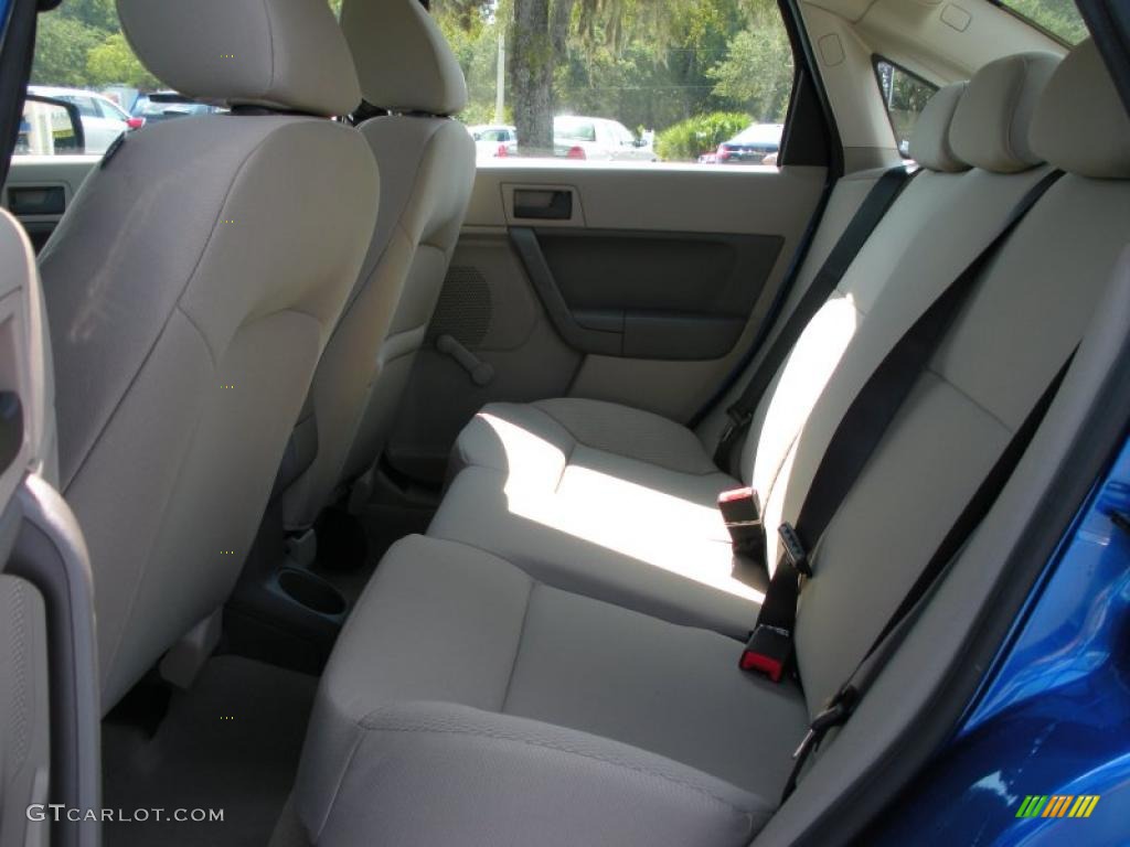 Medium Stone Interior 2011 Ford Focus S Sedan Photo #38061444