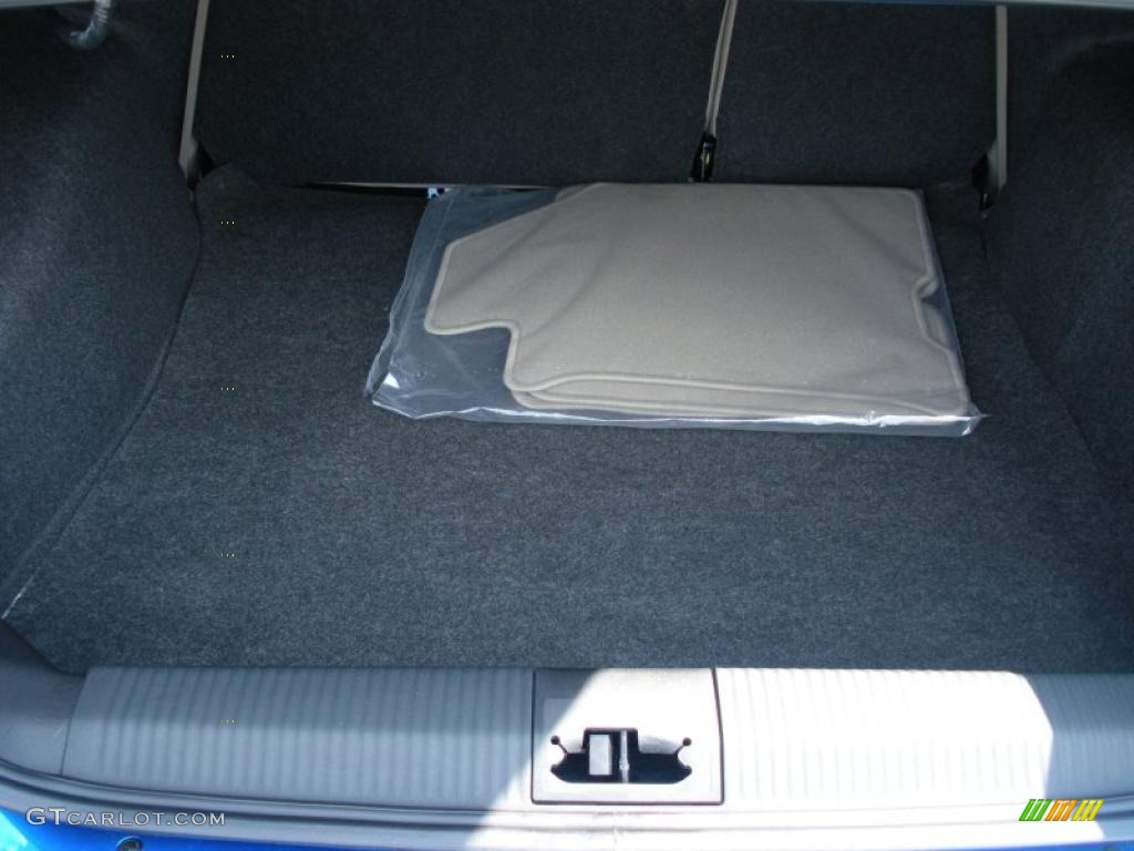 2011 Ford Focus S Sedan Trunk Photo #38061512