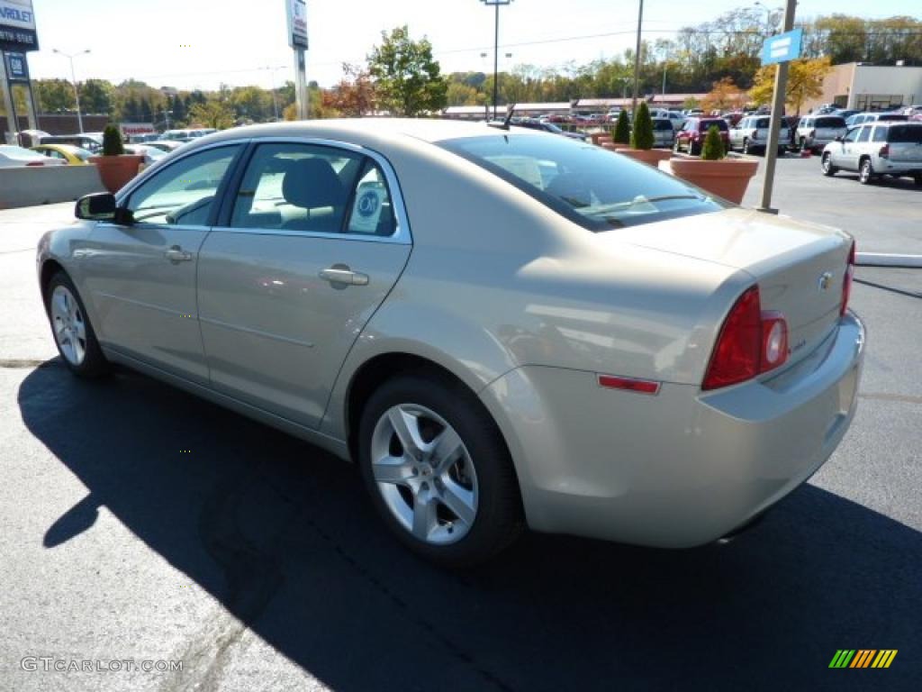 2011 Malibu LS - Gold Mist Metallic / Cocoa/Cashmere photo #5