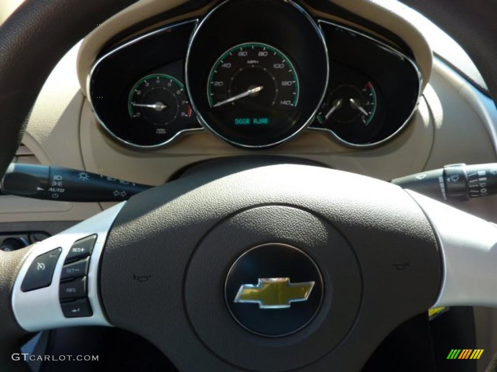 2011 Malibu LS - Gold Mist Metallic / Cocoa/Cashmere photo #19