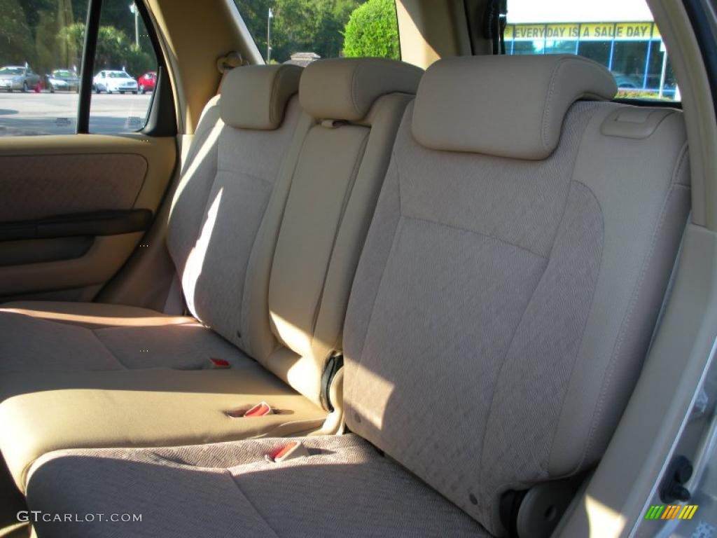 2005 CR-V LX - Sahara Sand Metallic / Ivory photo #14