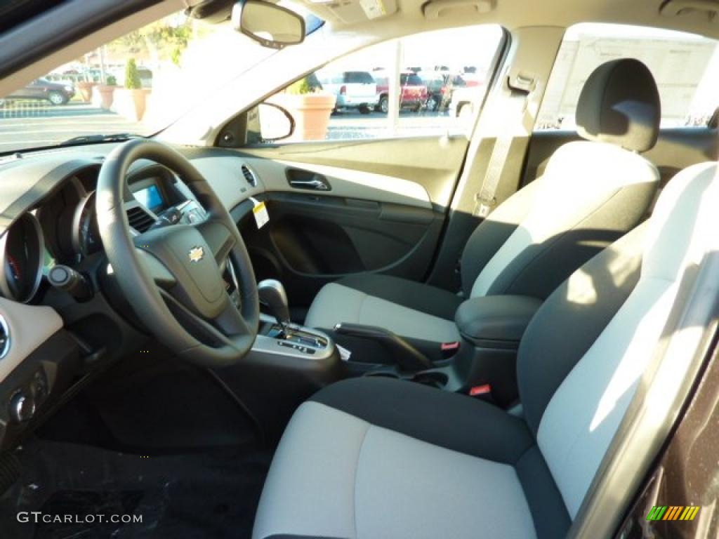 Jet Black/Medium Titanium Interior 2011 Chevrolet Cruze LS Photo #38065428
