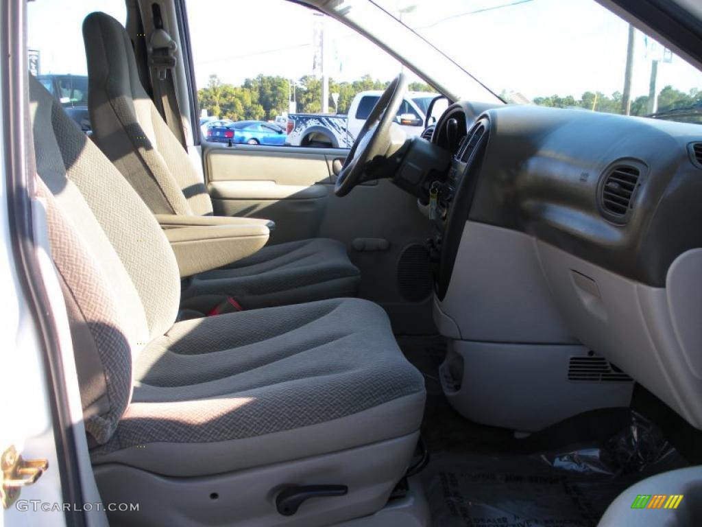 Medium Slate Gray Interior 2005 Dodge Caravan SE Photo #38067448