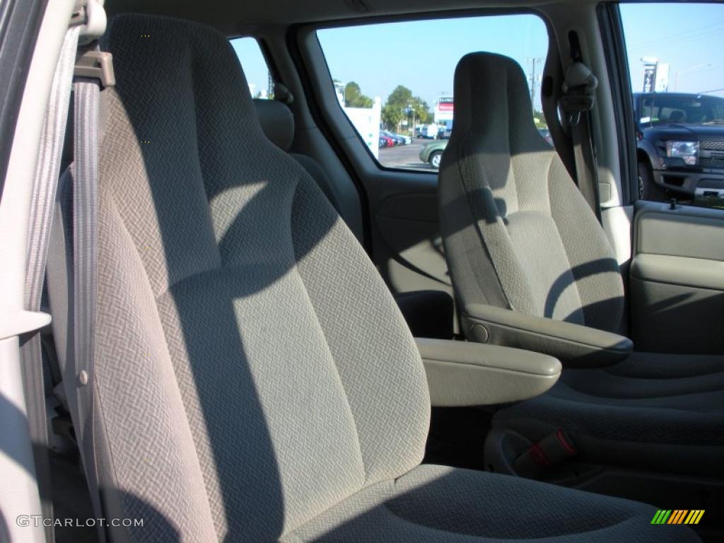 Medium Slate Gray Interior 2005 Dodge Caravan SE Photo #38067465