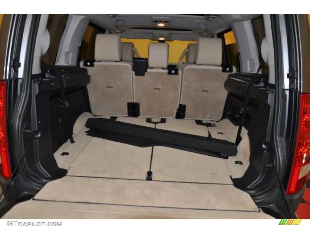 2007 Land Rover LR3 V8 HSE Trunk Photo #38067730