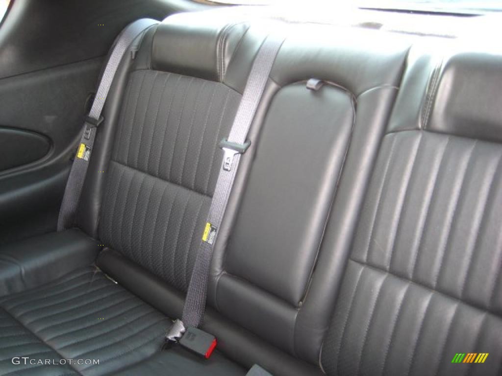Ebony Interior 2005 Chevrolet Monte Carlo LT Photo #38068633