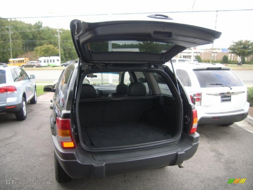 2003 Grand Cherokee Laredo 4x4 - Brilliant Black / Dark Slate Gray photo #6