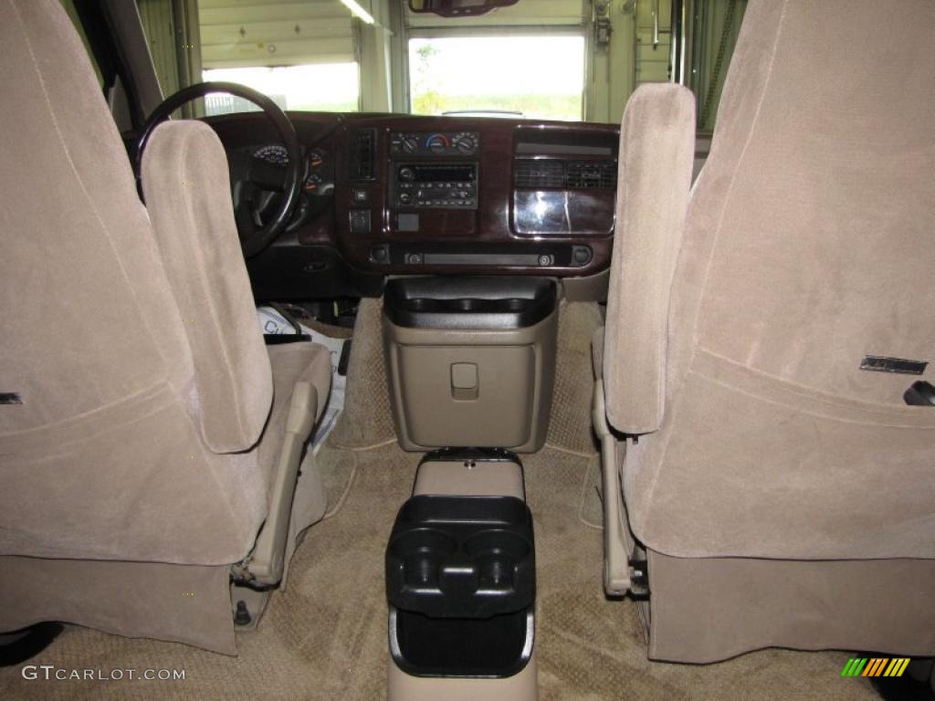 Neutral Interior 2004 Chevrolet Express 1500 Passenger Conversion Van Photo #38071273