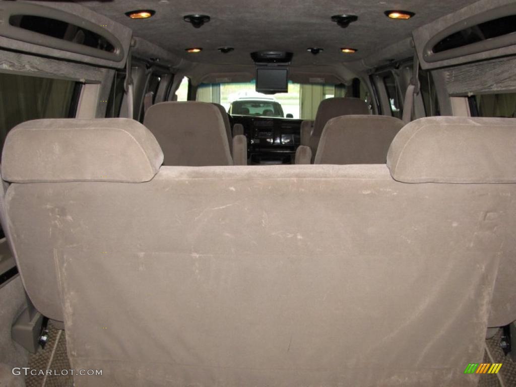 Neutral Interior 2004 Chevrolet Express 1500 Passenger Conversion Van Photo #38071449