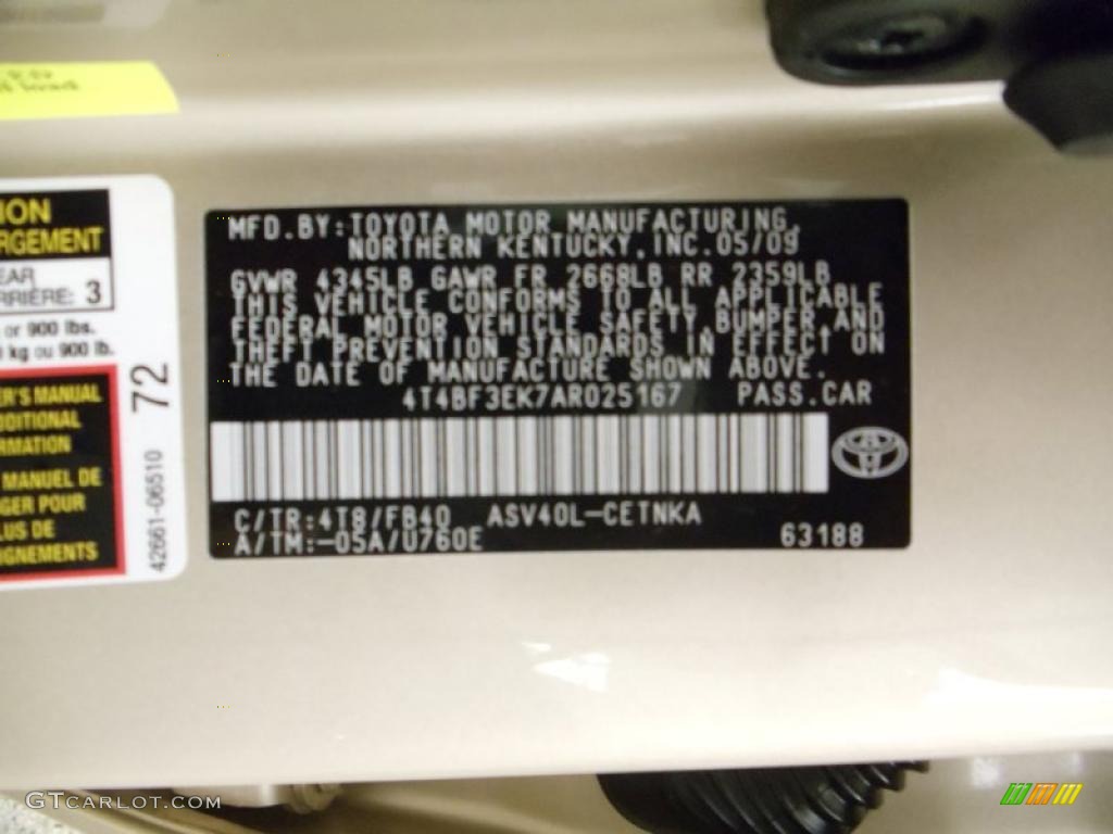 2010 Camry LE - Sandy Beach Metallic / Bisque photo #23